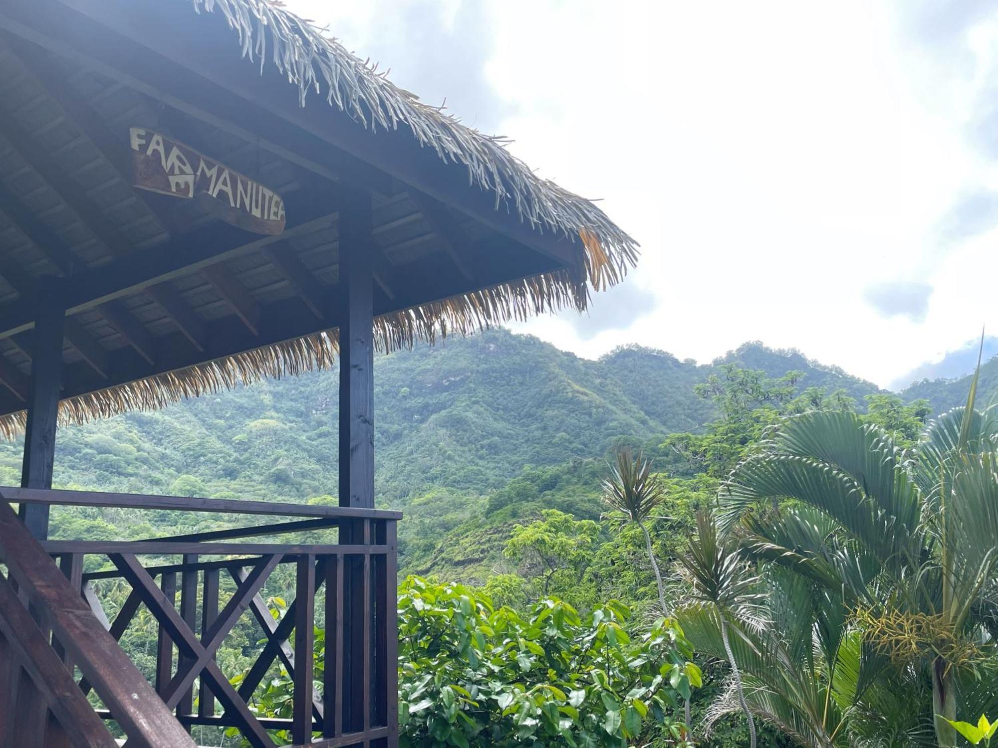 Hotel Fare Manutea Nuku Hiva Exteriér fotografie